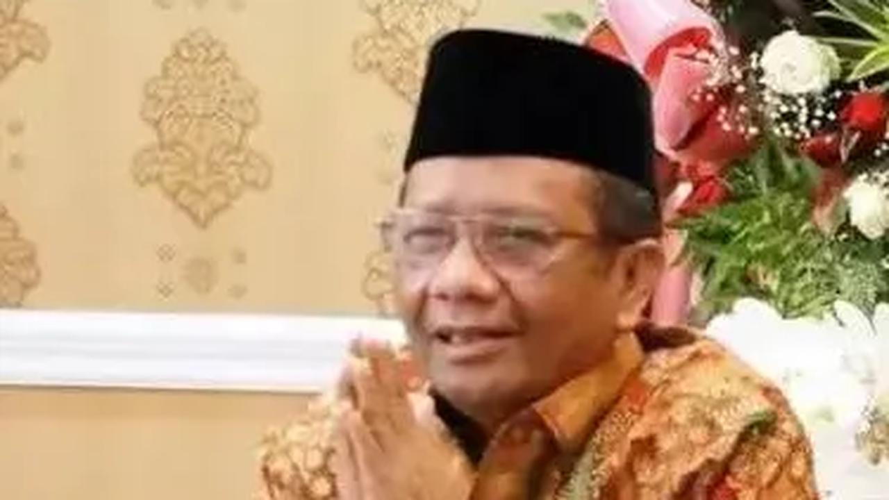 Rupanya, ada cerita menarik saat Mahfud memperkenalkan putra dan putrinya. <br>