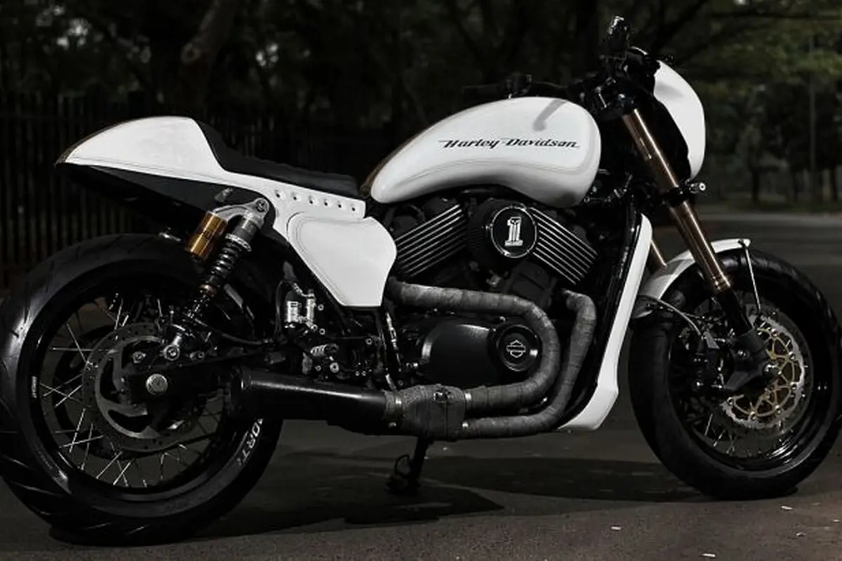 HD Street 500 The DT, Moge Amrik Rasa British