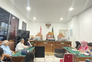 Hakim PN Jaksel Tolak Praperadilan Silmy Karim