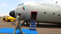 Kepala BNPB terbang dari pangkalan udara TNI AU Lanud Halim Perdanakusuma pada pukul 13.20 WIB menggunakan pesawat Hercules C-130 dan dijadwalkan tiba di Lanud Sadjad Ranai, Natuna sore hari. (Bidang Komunikasi Kebencanaan BNPB)