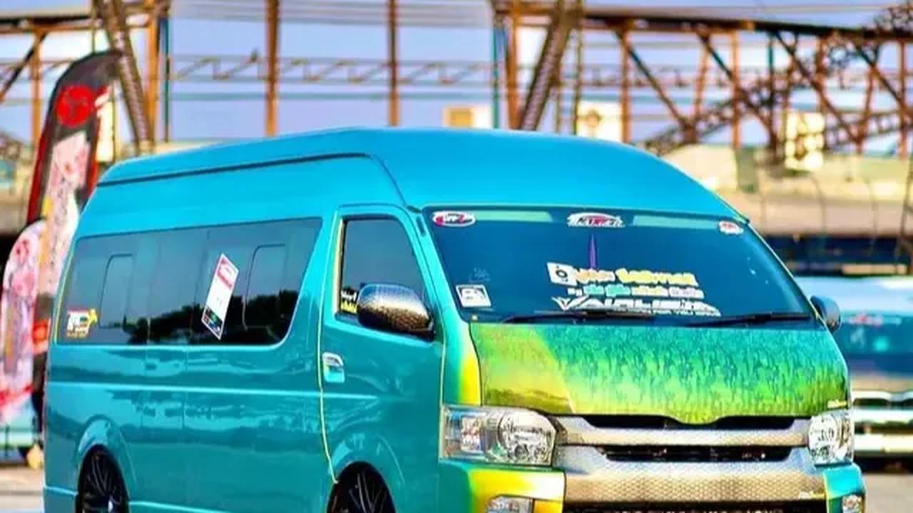 1. Arnes Shuttle

Jatinanggor-Kertajati Rp100.000

Sumedang-Kertajati Rp80.000