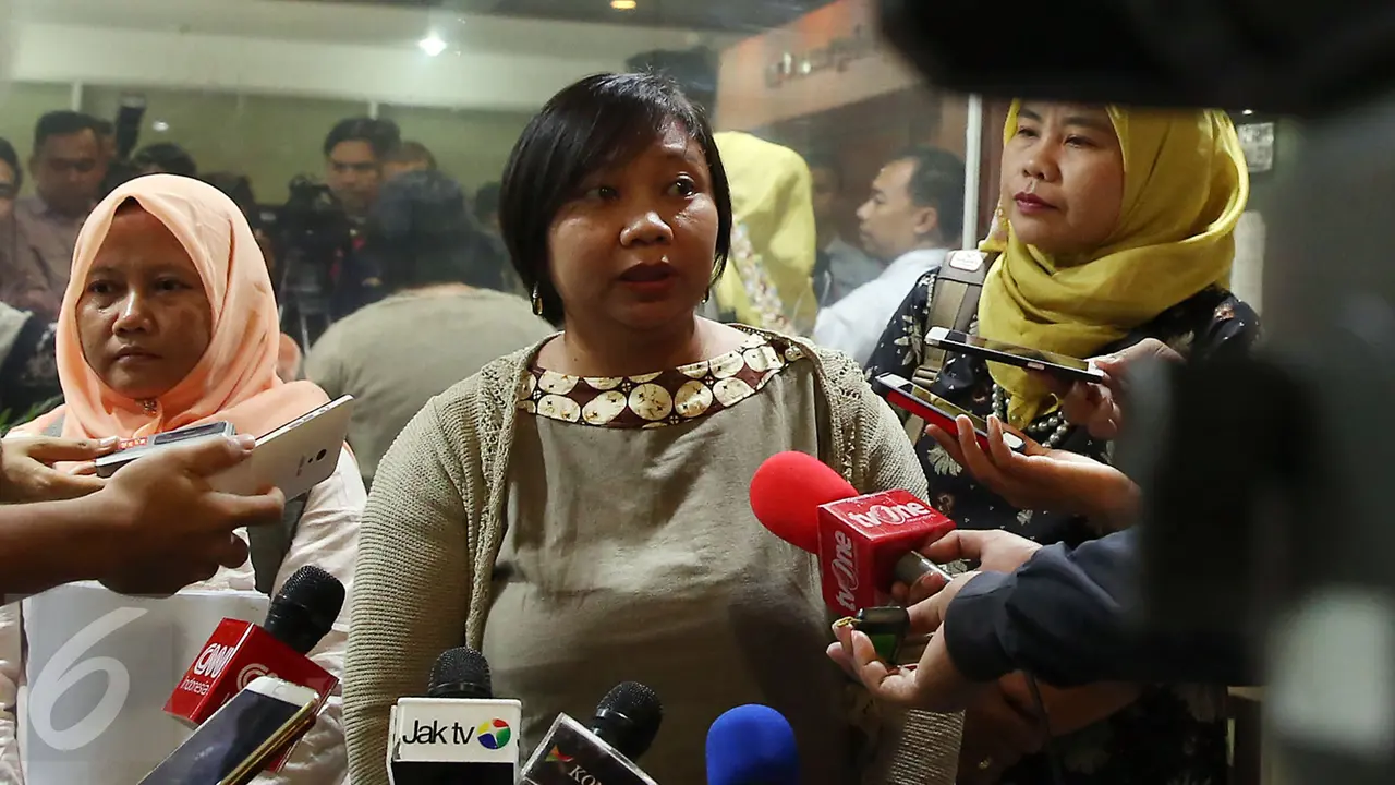 20170127-Migrant Care Laporkan Fahri Hamzah ke MKD DPR-Jakarta