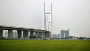 Jembatan Baru China-Korea Utara Akan Dibuka Setelah Tertunda 12 Tahun