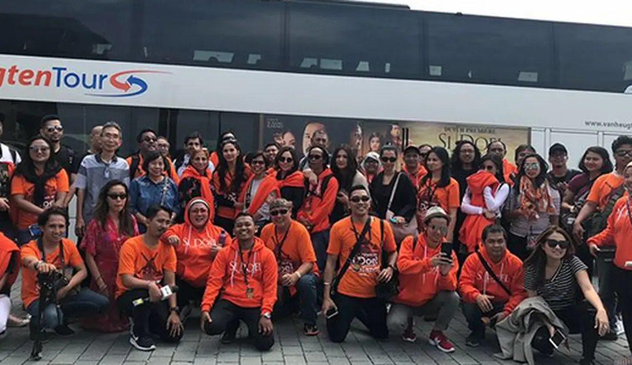 Rano Karno dan Keluarga Si Doel