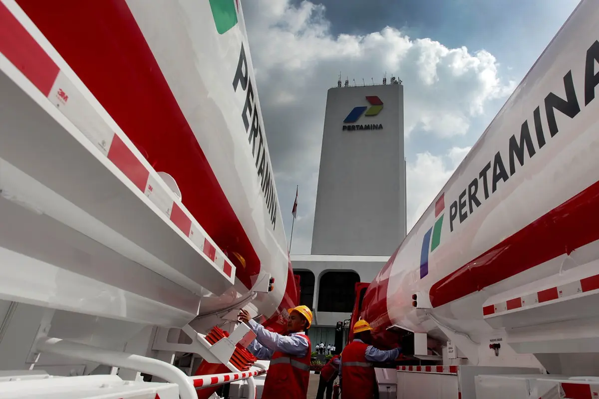 Ilustrasi bongkar muat BBM Pertamina/foto:Istimewa (Arfandi Ibrahim/Liputan6.com