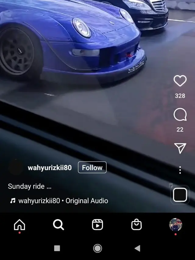 Konvoi mobil mewah (Ist)