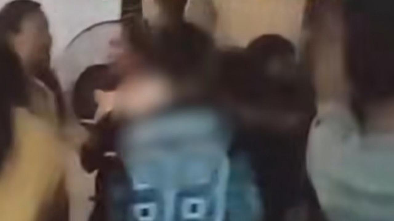 Viral Wanita di Padang Joget Erotis di Pesta Pernikahan & di Depan Anak-Anak, Berujung Pemilik Rumah Diperiksa
