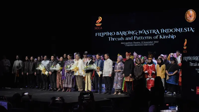 Pameran busana “Filipino Barong-Wastra Indonesia: Thread and Pattern of Kinship” . (Dokumentasi KBRI Manila)