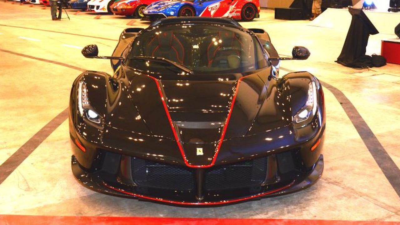 Ferrari LaFerrari Aperta