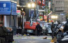 FOTO: Tragedi Berdarah Malam Tahun Baru 2025 di Amerika Serikat, Truk Tabrak Kerumunan hingga Tewaskan 15 Orang