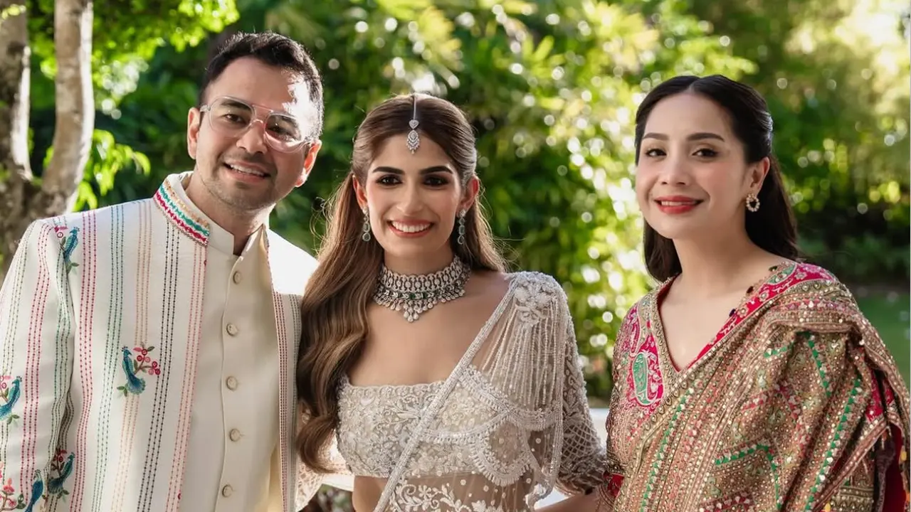 Nagita Slavina di Pernikahan Bernuansa India bersama Raffi Ahmad. [@raffinagita1717]