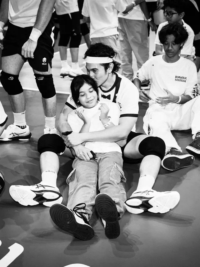 Potret Jizzy Anak Vino G Bastian