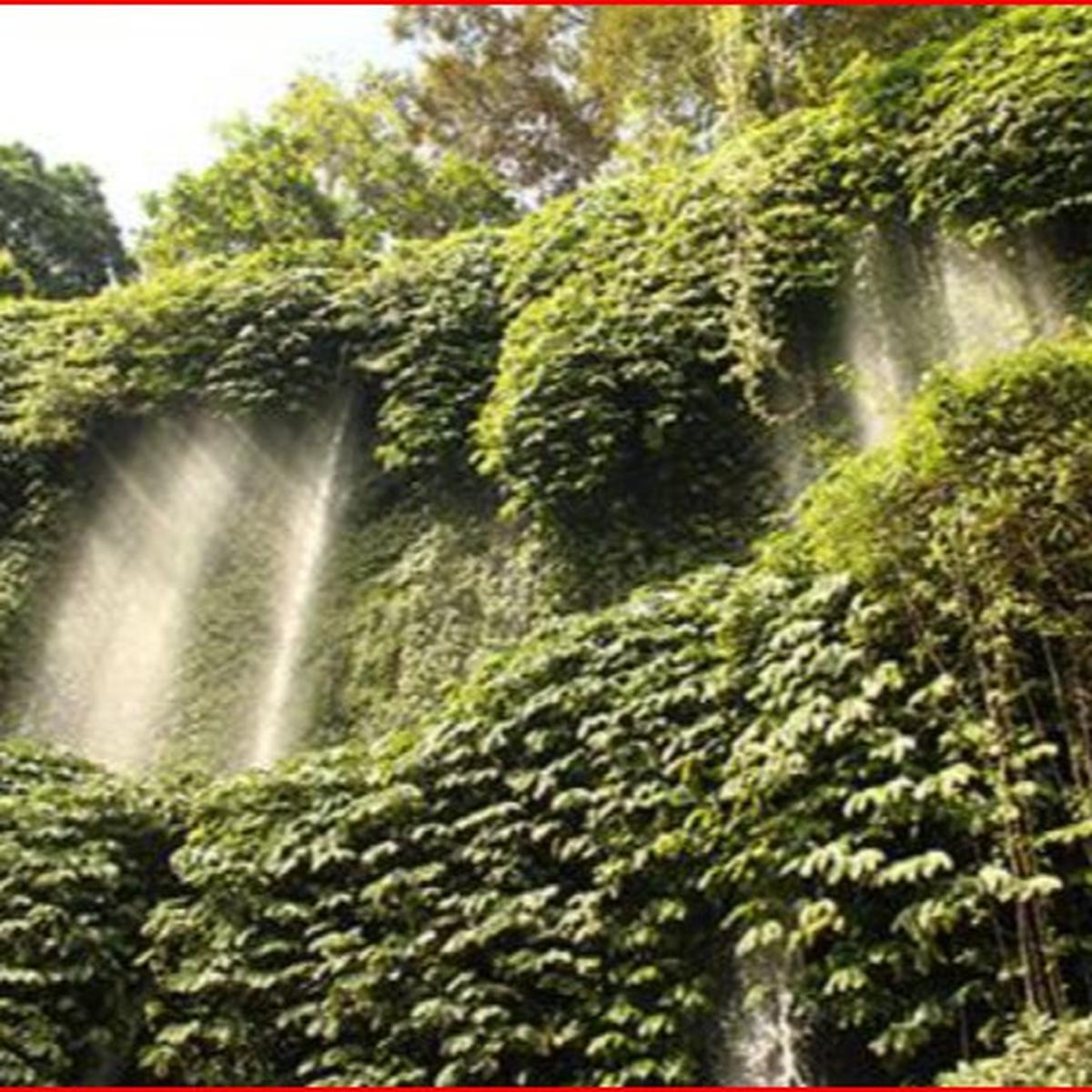 Air Terjun Benang Kelambu