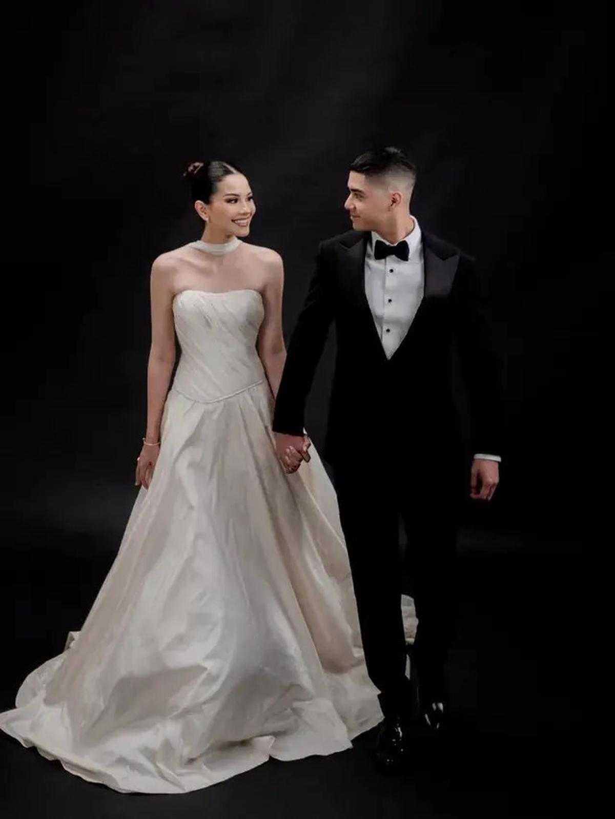 Jelang Pernikahan, Ini Potret Prewedding Al Ghazali dan Alyssa dengan Tuxedo Hitam serta Gaun Putih yang Elegan