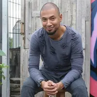 Seperti ini cara Marcell Siahaan menjaga eksistensi bermusik selama 15 tahun berkarya.