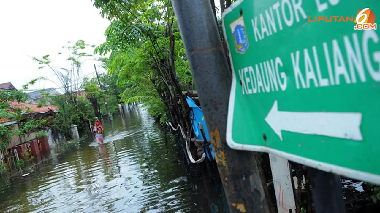 banjir-kaliangke-akt-140122b.jpg