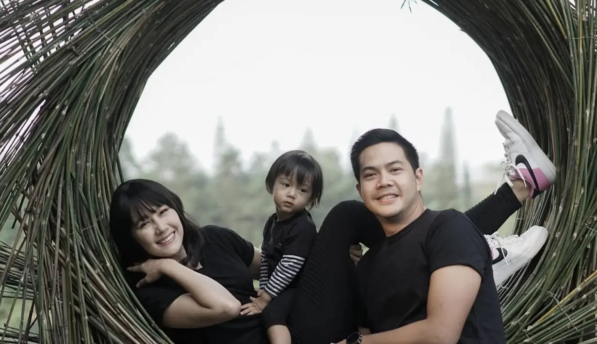 Ardina Rasti (Instagram/ardinarasti6)