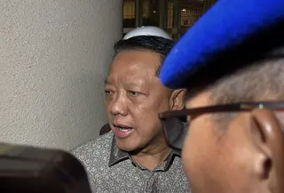 Usai Diperiksa, Eks Jampidsus Febrie Adriansyah Ditahan di Rutan KPK