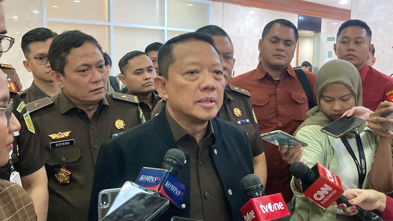 Diterpa Berbagai Isu, Jampidsus Mengaku Dapat Perintah Penting