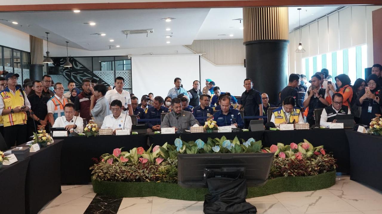 Kemenhub Bakal Terapkan Sistem Tunda Buat Urai Kepadatan Pelabuhan Merak di Lebaran 2026