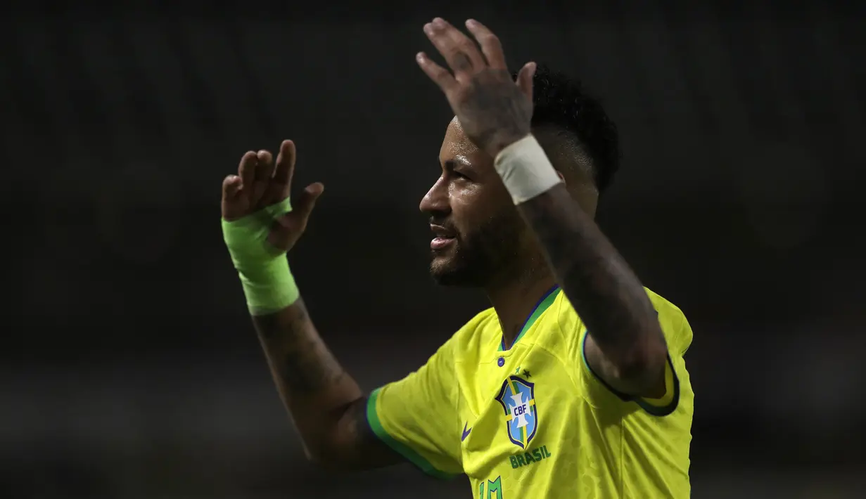 Pemain berusia 31 tahun itu berkontribusi dengan mencetak dua gol dan satu assist yang disarangkan Brasil ke gawang lawan. (AP Photo/Bruna Prado)