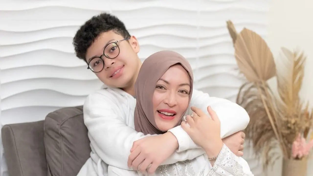 Angelina Sondakh takkan melupakan kebaikan Kak Seto