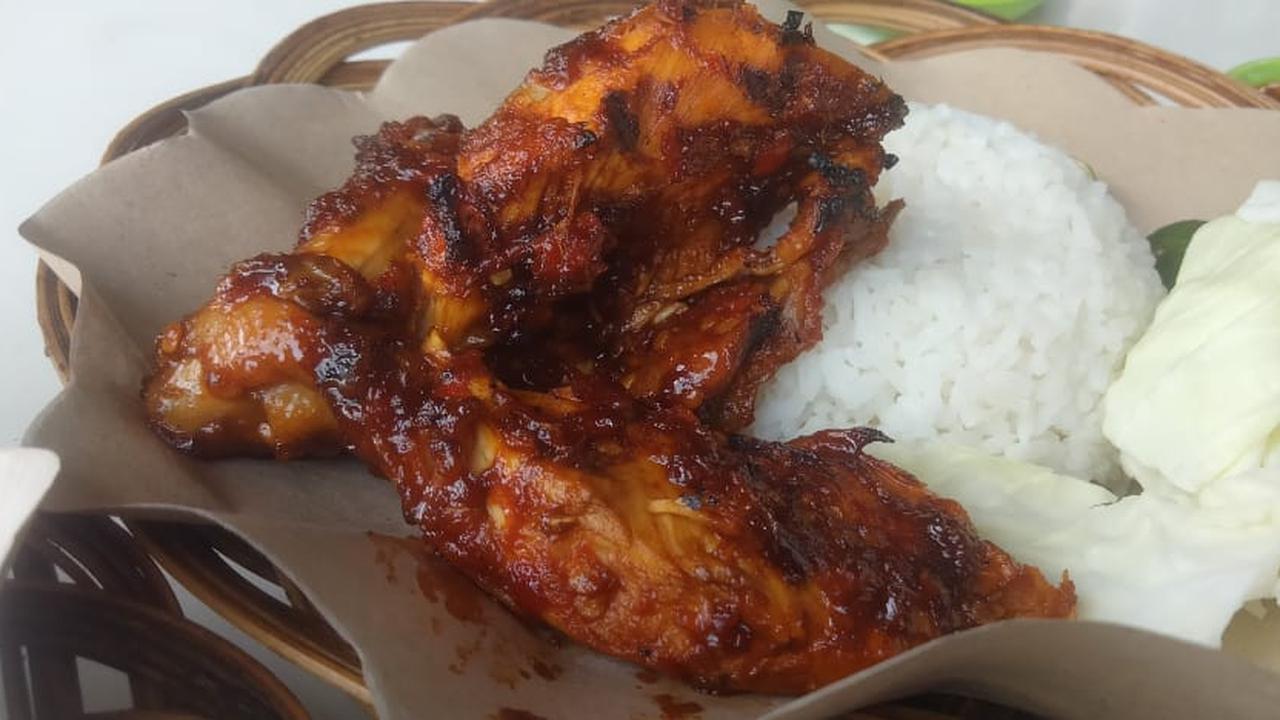 Ilustrasi ayam bakar