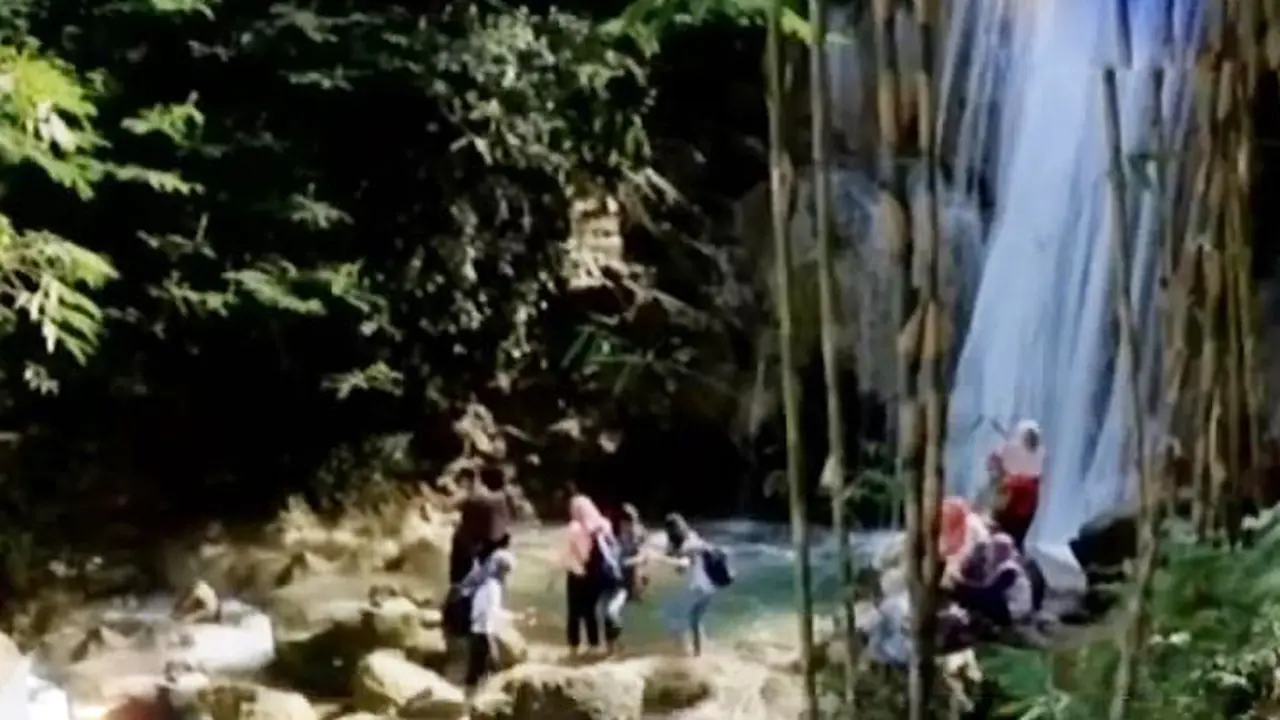 (Lip6 Petang) Air-Terjun-1
