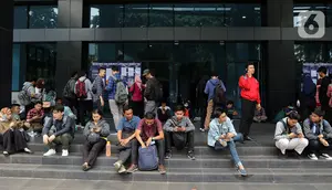 Pengangguran Sarjana Tembus 1 Juta Orang, Kemnaker Ungkap Biang Keroknya