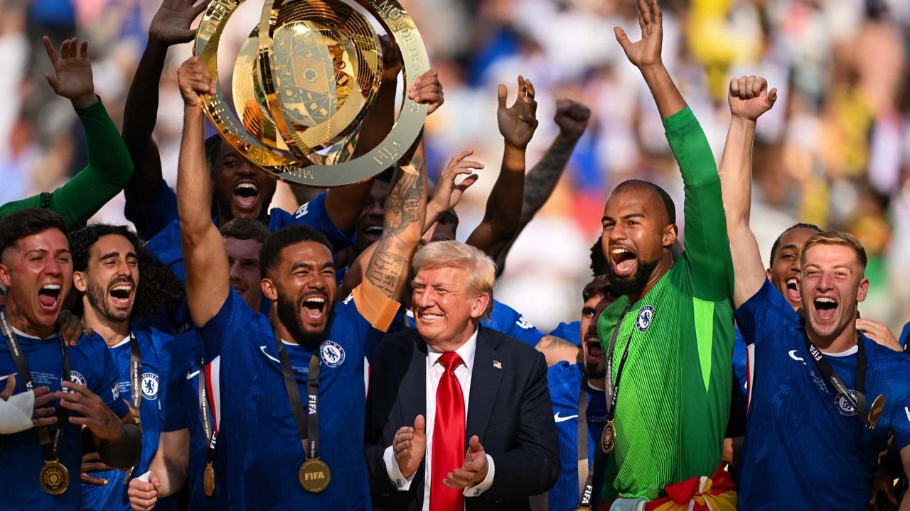 Momen Donald Trump Ikut Selebrasi Juara Piala Dunia Antarklub, Bikin Pemain Chelsea Bingung
