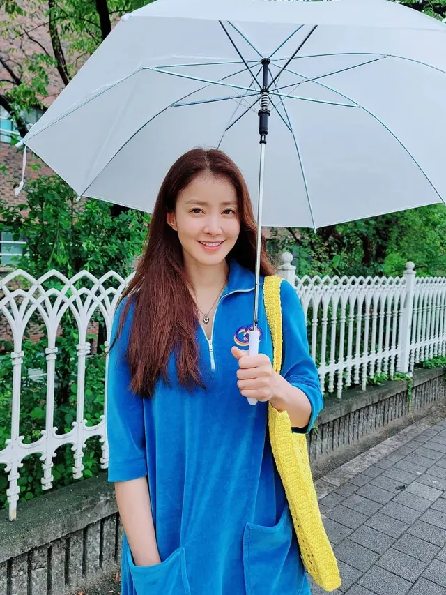 Lee SI Young. (Instagram/ leesiyoung38)
