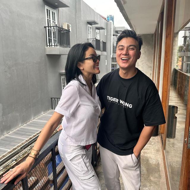 Nikita Mirzani dan Baim Wong tampak akrab saat bertemu (Foto: instagram baimwong)
