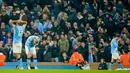 Hasil ini membuat Manchester City tetap berada di peringkat kedua klasemen sementara dengan 60 poin dari 29 laga. Sementara itu Nottingham Forest berhasil keluar dari zona degradasi setelah mengoleksi 28 poin. (AP Photo/Dave Thompson)