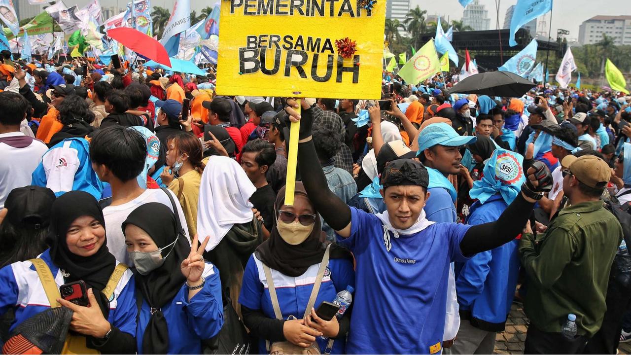 Peringatan Hari Buruh di Monas