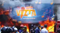 Kebakaran di tempat karaoke Inul vista Manado. (doc. istimewa)