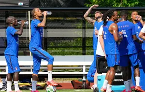 Prediksi Paraguay vs Prancis: Misi Ulangi Kejutan