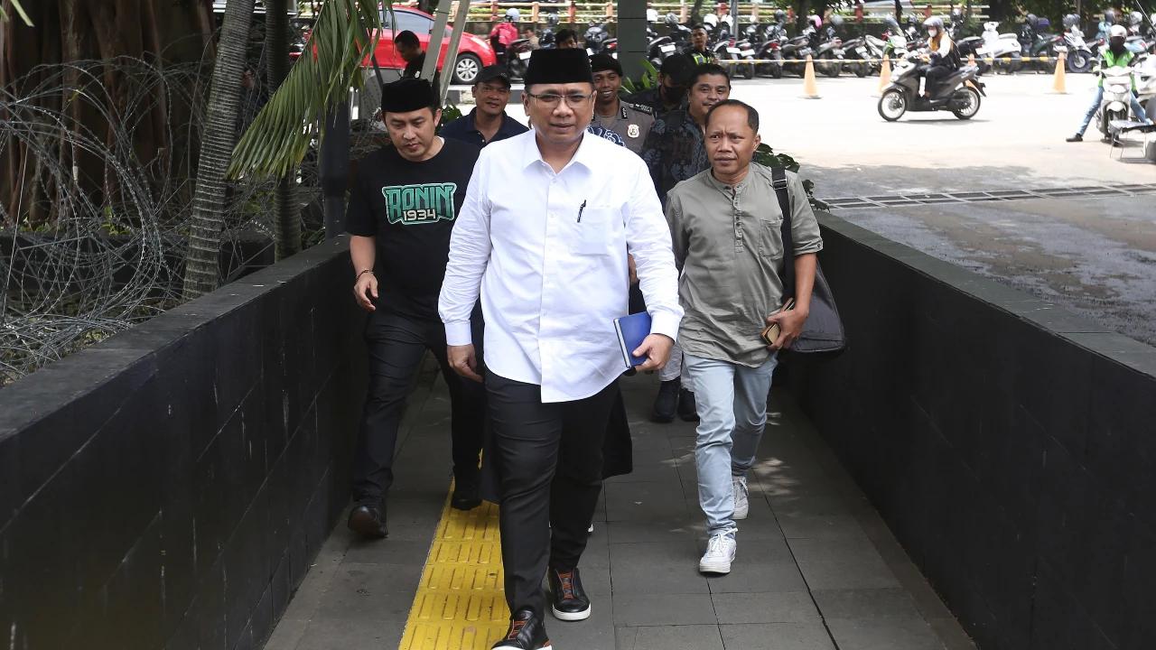 FOTO: Yaqut Cholil Qoumas Jalani Pemeriksaan KPK Terkait Dugaan Korupsi Kuota Haji