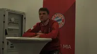 Penyerang Bayern Munchen, Thomas Muller, masih mengingat sejumlah pelatih yang pernah menanganinya, termasuk Lim Teong Kim asal Malaysia. (Bola.net)