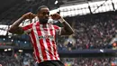 Arsenal atau Chelsea sering dikaitkan dengan striker Brentford Ivan Toney. Namun, klub-klub London itu sepertinya mulai kehilangan minat terhadap Toney. Arab Saudi kini tampaknya menjadi tujuan yang lebih memungkinkan bagi pemain 28 tahun itu. Toney kabarnya diincar oleh Al-Ahli. (Oli SCARFF / AFP)