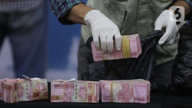 OTT Bupati Probolinggo, Uang Ratusan Juta dan Sejumlah Dokumen Disita KPK