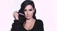 Memiliki 27 followers di Instagram, Hudda Kattan jadi beauty influencer terkaya. (Foto: Facebook)