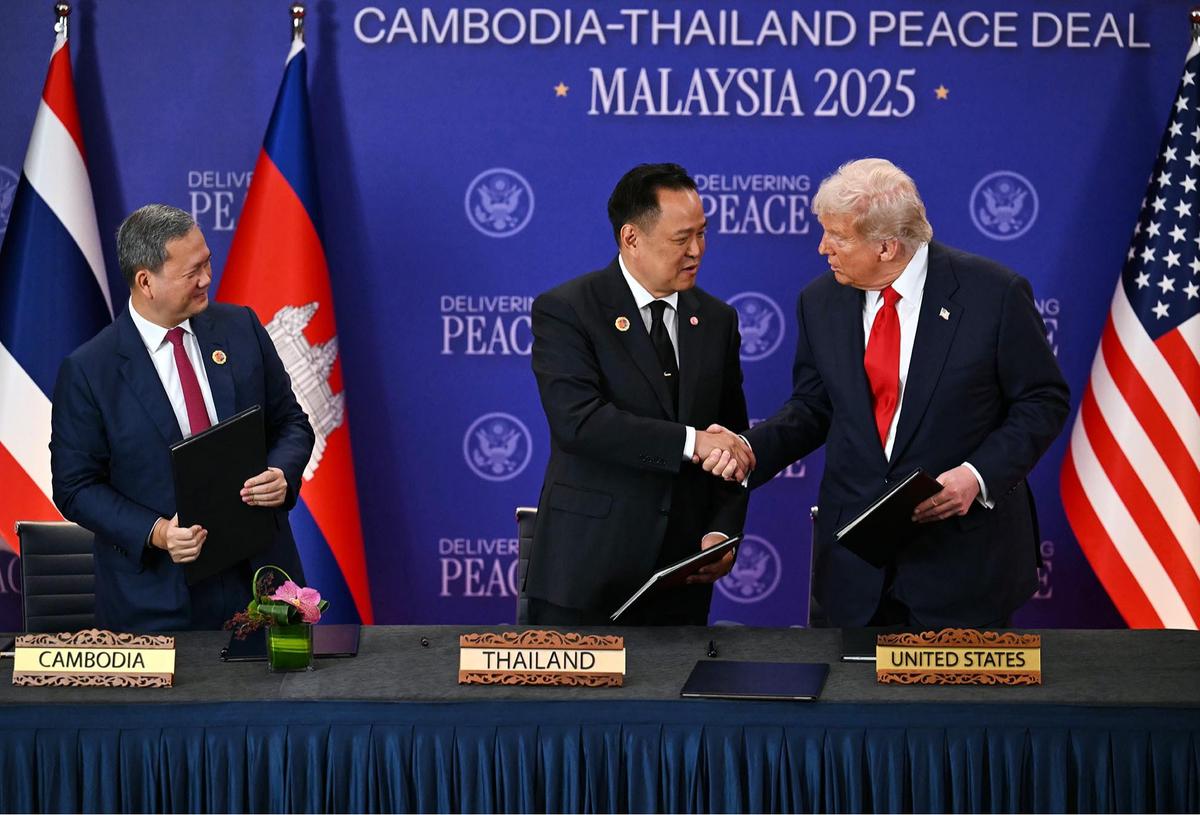 FOTO: Gencatan Senjata Thailand–Kamboja Disepakati di KTT ASEAN, Anwar dan Trump Jadi Mediator