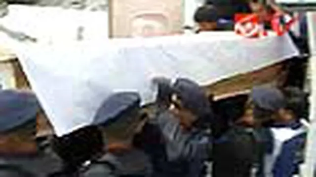 Jenazah Dua Anggota Brimob Tiba di Jayapura
