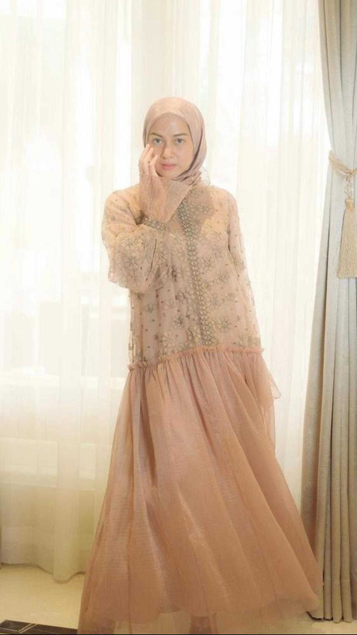 Maxi Keisya Dress, Bikin Kamu Tambah Cantik