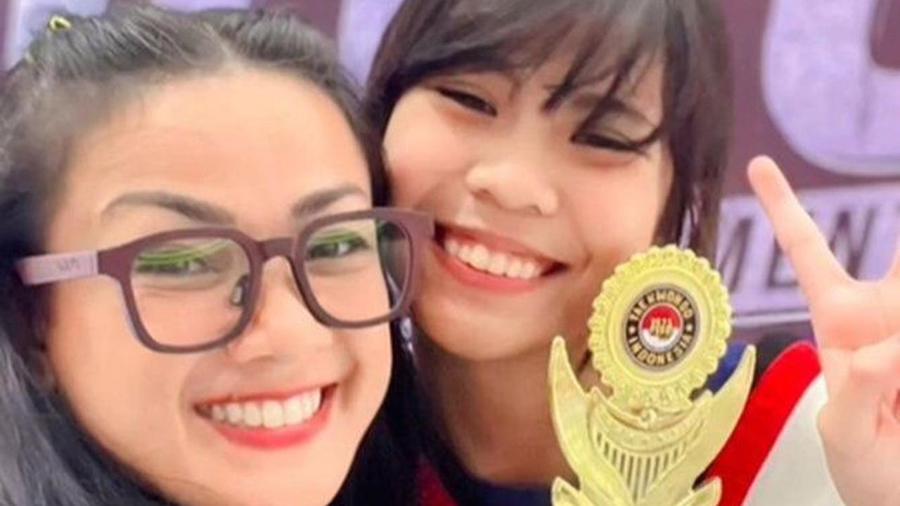 Bikin Bangga Orang Tua