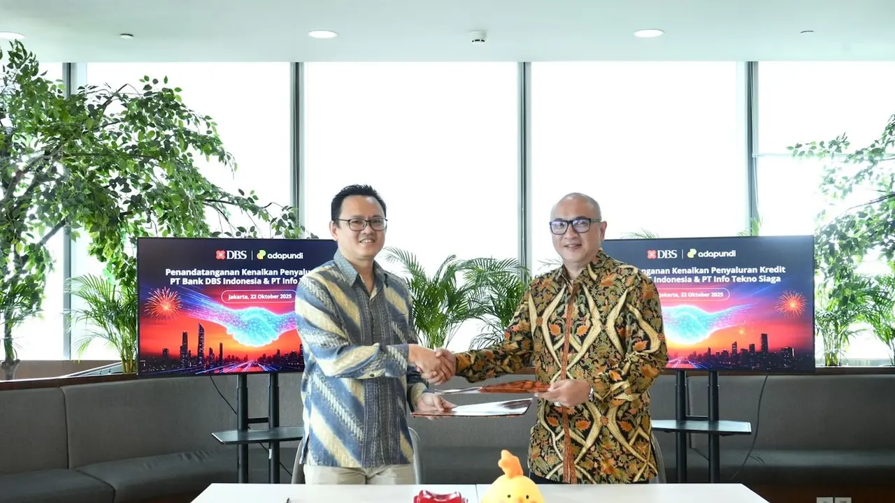 Kolaborasi PT Info Tekno Siaga (Adapundi) dan Bank DBS Indonesia dalam bentuk penyaluran kredit (loan channeling). (Foto: Bank DBS Indonesia)