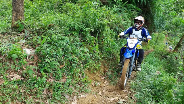 Yamaha WR 155R