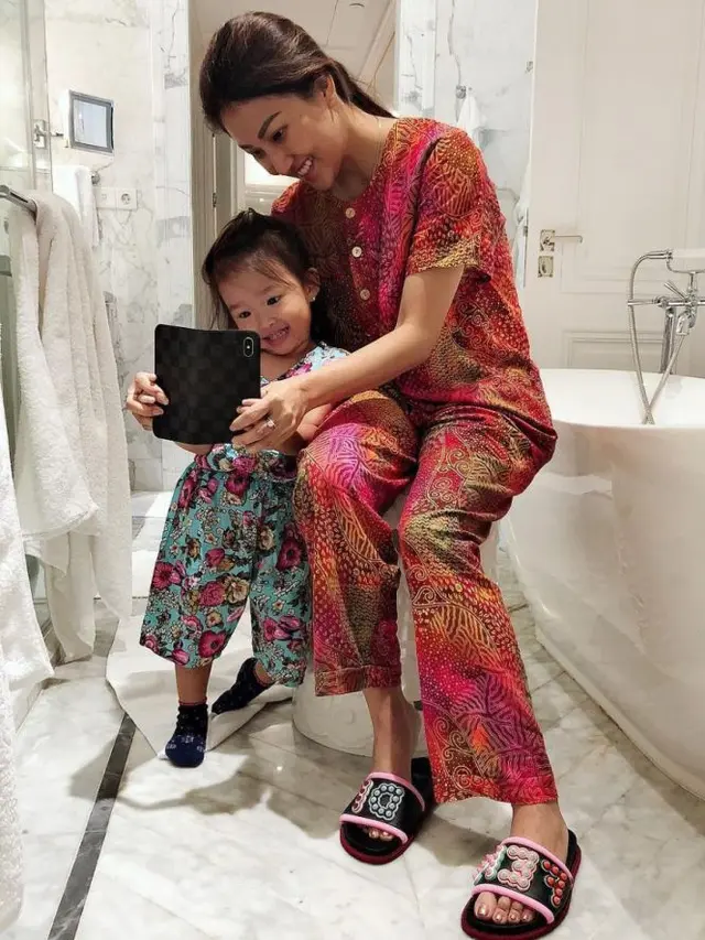 Sarwendah dan Thalia