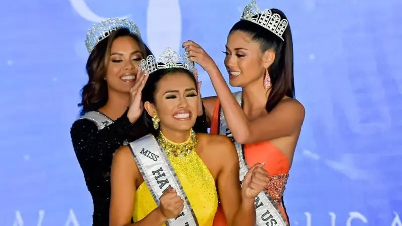 Miss Hawaii Teen Ki'ilani Arruda berhasil meraih mahkota Miss Teen USA 2020