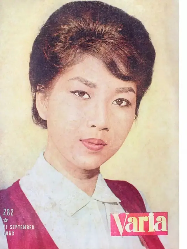 6 Potret Lawas Titiek Puspa Jadi Model Majalah, Artis Senior Indonesia Serba Bisa